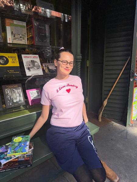 I Love Reading Vanna x Pillow-Cat Tee