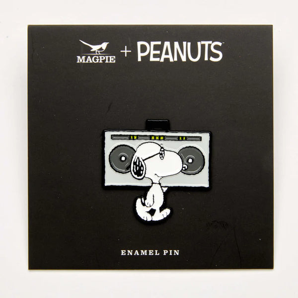 Peanuts Pins - Music Is Life