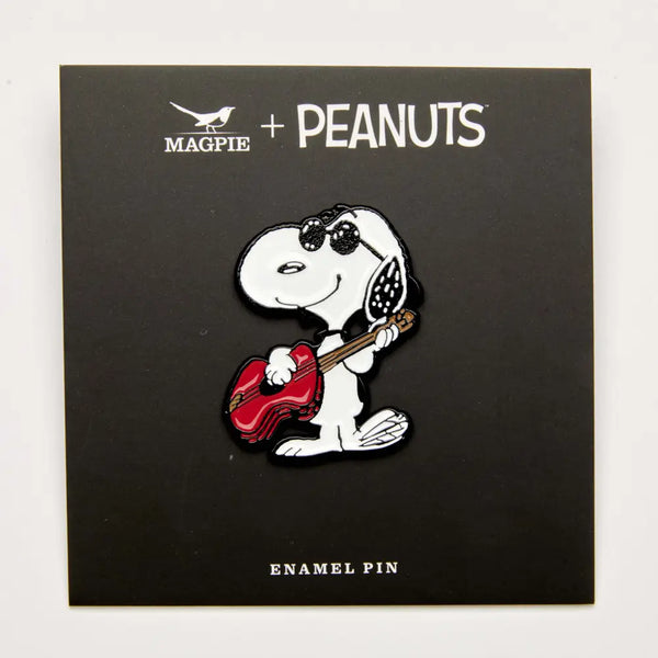 Peanuts Pins - Music Is Life