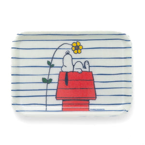 Peanuts Doghouse Flower Vintage-Style Tray