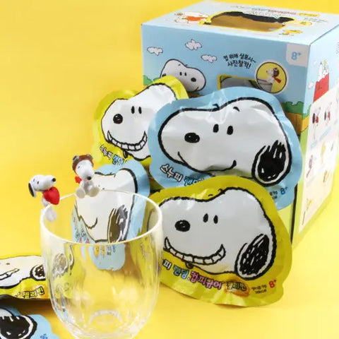 Peanuts Snoopy Cup Deco Charm Figure Random Box