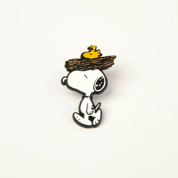 New Peanuts Pin Magpie