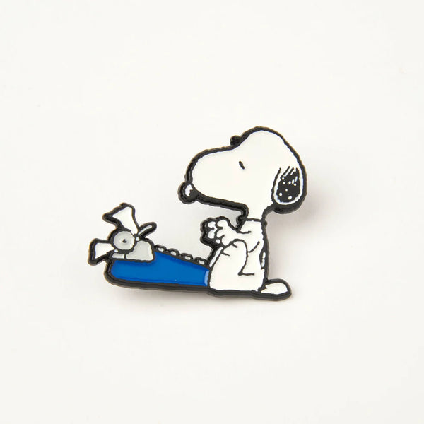 New Peanuts Pin Magpie