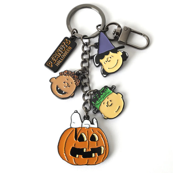 Peanuts Keyclips & Keychains by Pintrill
