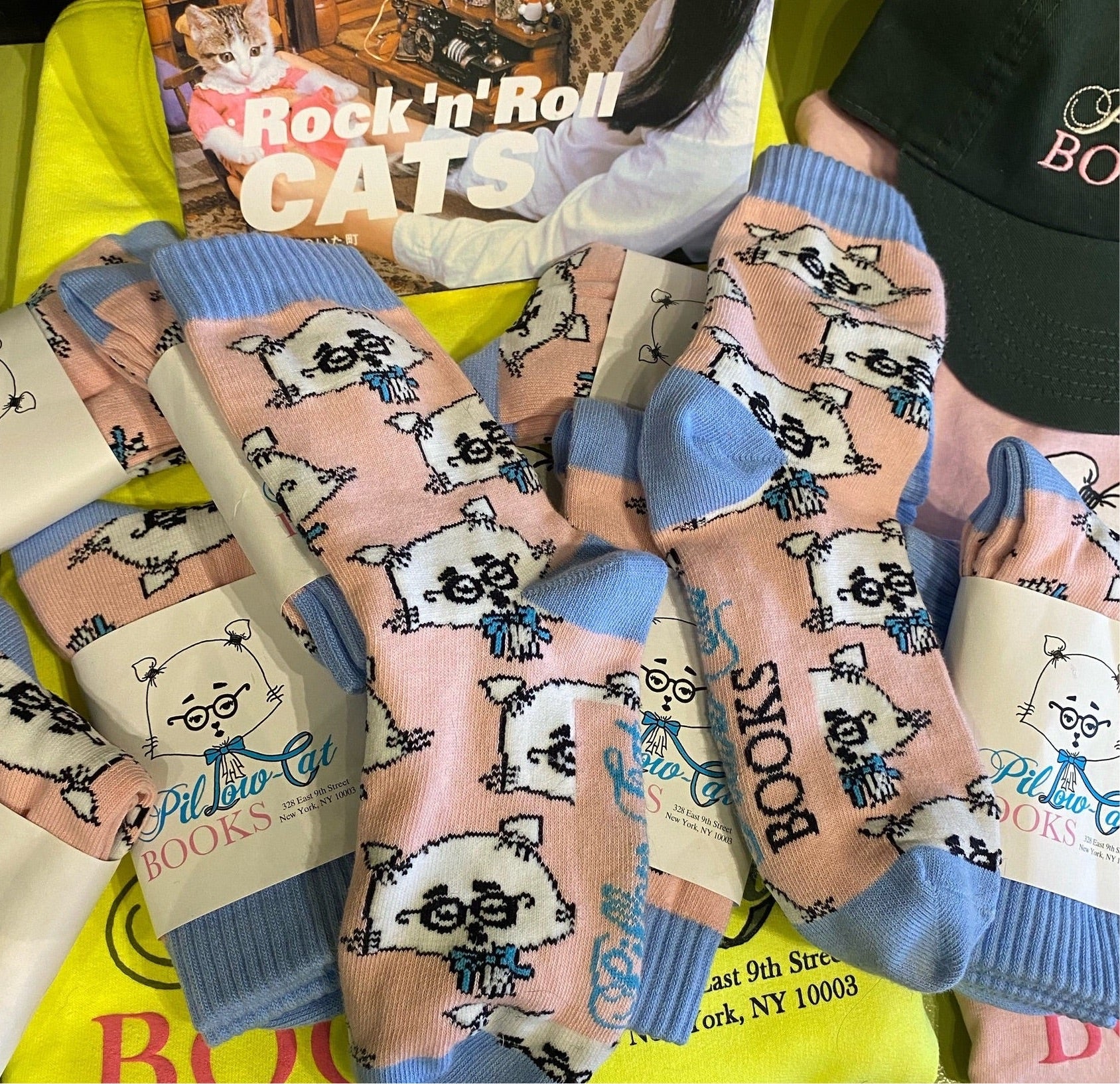 Pillow-Cat Books Socks
